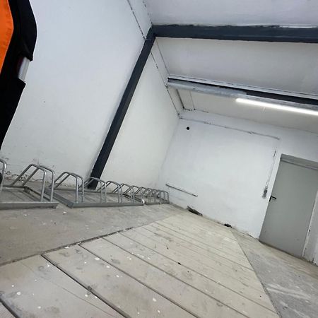 Luxurioeses Apartment,Neubau, 4 Personen, Parkplatz, Griechischer Stil Bochum Exterior foto