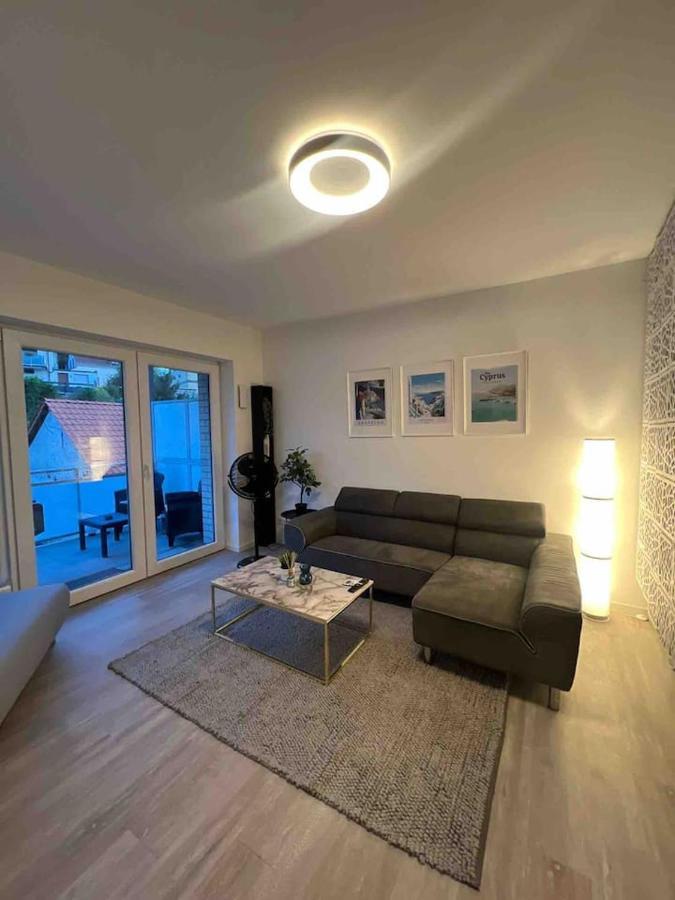 Luxurioeses Apartment,Neubau, 4 Personen, Parkplatz, Griechischer Stil Bochum Exterior foto